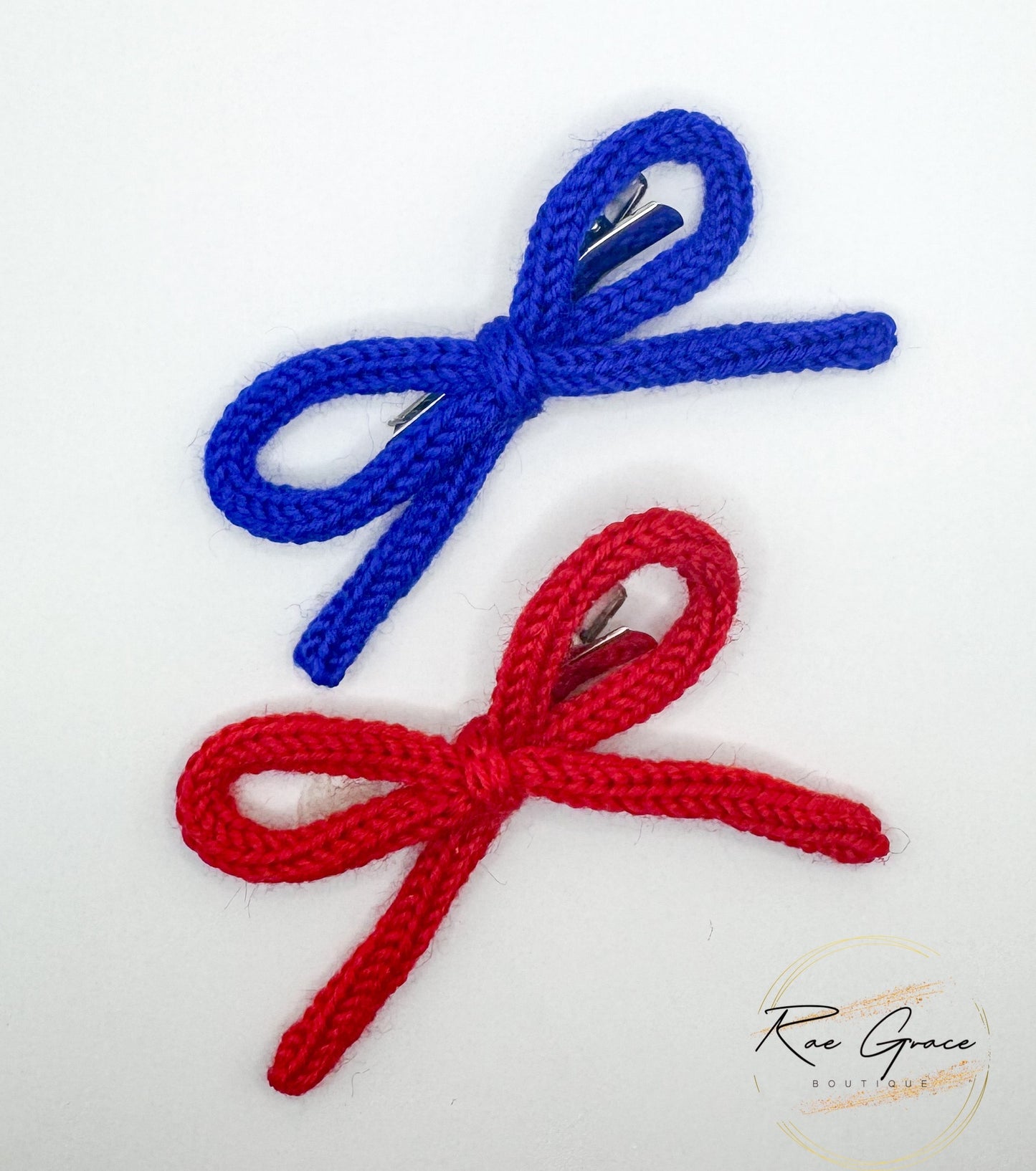 Dainty Simple Bow