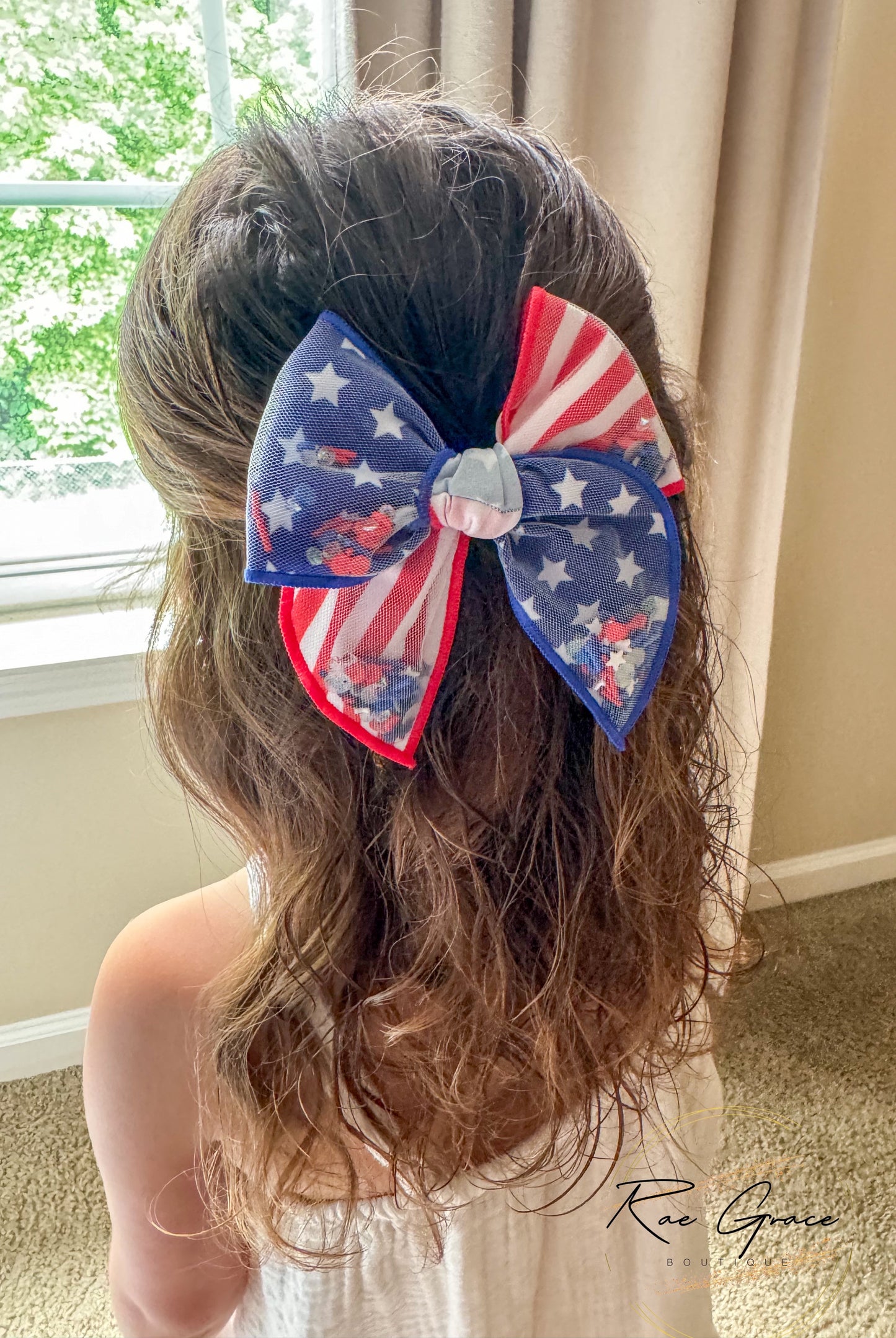 American Flag Shaker Bow