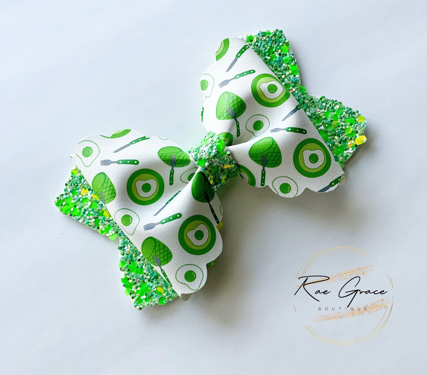 Green Eggs and Ham Scalloped Pinch Bow